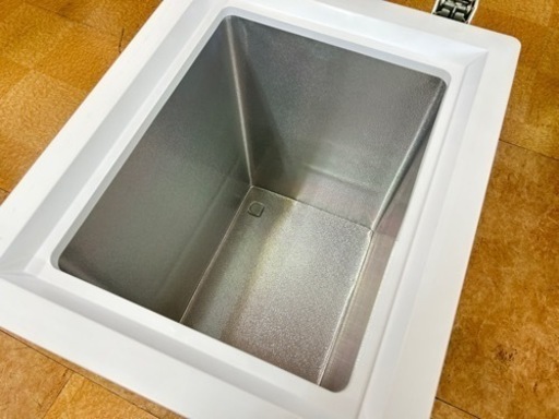 ハイアール 電気冷凍庫 ストッカー jf-nc66f 2016年製