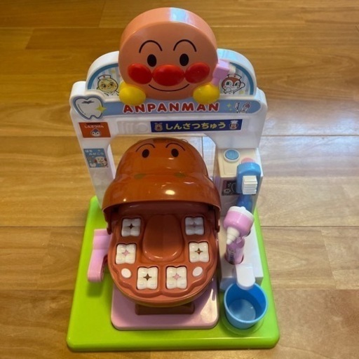 アンパンマン　かばおくん　おしゃべり歯医者さん