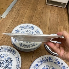 食器の画像