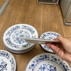 食器の画像
