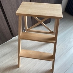 IKEA イケア　ベクヴェーム　踏み台