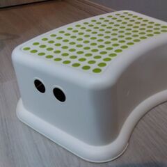 子供用足台 IKEA