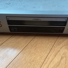 ビデオデッキTOSHIBAの画像
