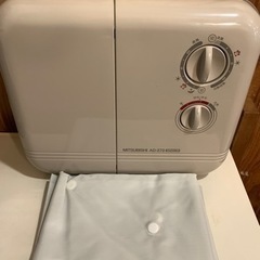 布団乾燥機 三菱　動作品