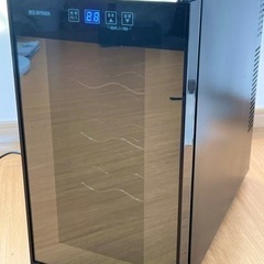 【急募】【無料】ワインセラー 8本収納 25L
