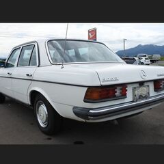 希少 メルセデスベンツ 昭和60年 1985 300D TUEBO DIESEL Mercedes-Benz ターボディーゼルの画像