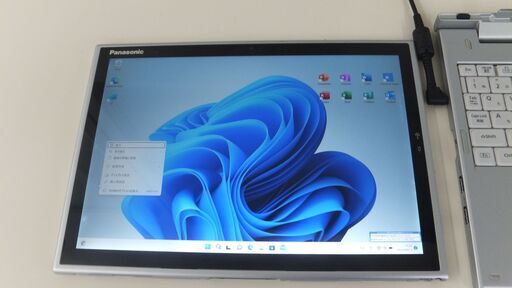 【美品】ノートパソコン 第7世代 i5 パナソニック 「CF-XZ6」「タッチパネル分離型」管理No10