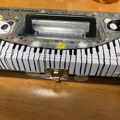 缶ペンケース（大きめ）の画像