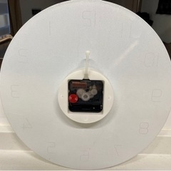 北欧時計の画像