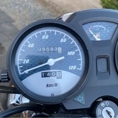 商談中！スズキ GN125-2F ⭐️おまけ❗️未使用品カフェレーサーシート&フェンダー前後の画像