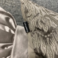 Francfranc フランフラン クッション 3個セット グレー 白 リボンの画像