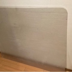IKEA フロアプロテクターの画像