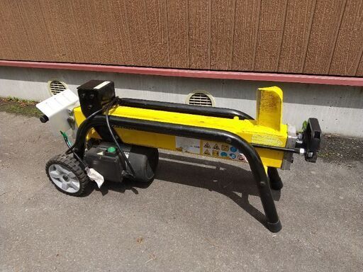 値下げしました！電動薪割り機（ほぼ新品、オマケ付