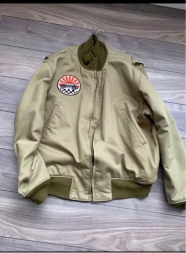 バズリクソンズ　タンカース