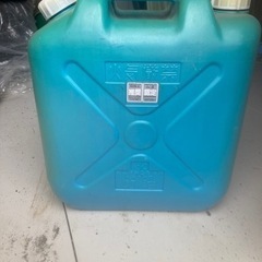 灯油18Lポリタンク中古