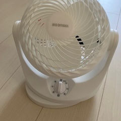 アイリスオーヤマの小型サーキュレーター