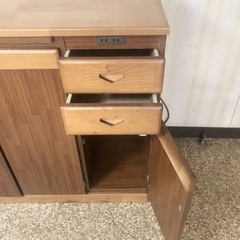 レトロ 90年代 キッチンカウンター 収納棚 天板 レンジ台 家具 食器棚 横幅90ｃｍ 高さ84.5ｃｍ キッチン収納 たっぷり収納 大容量の画像