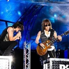 B'zファンの方、仲良くしてください