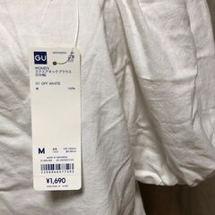 GU　5分袖パフスリーブブラウス　M　未使用紙タグ付きの画像