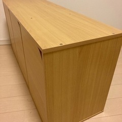 ニトリ　扉付き　カラーボックス　収納　棚　本棚　おもちゃ　ベンチの画像