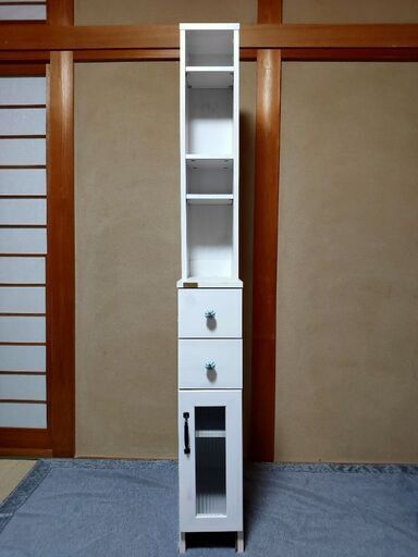 すき間家具