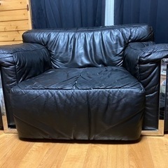 1.5人掛け革ソファの画像