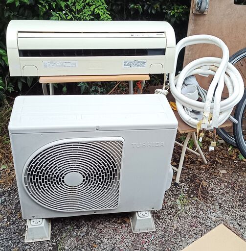 ★お届け可！★ 東芝 TOGHIBA ルームエアコン  『大清快』6畳 100V 2.2KW RAS-221B