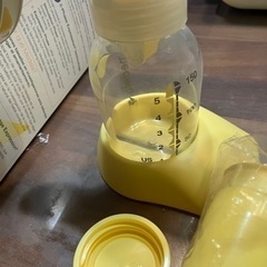 【格安】メデラ　手動　作搾乳機の画像