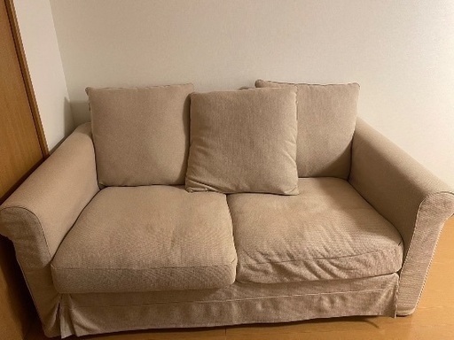 IKEA 2人がけソファ