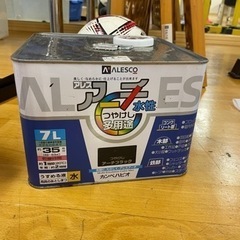 ⭐️40%OFF⭐️ペンキ　アーチブラックの画像