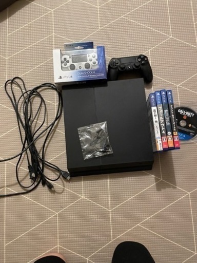 PlayStation4 ジェット・ブラック 500GB CUH-1200A