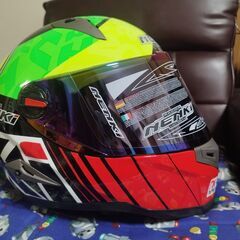 新品　未使用　NENKI　バイク用　ヘルメット　サイズM　ライムグリーン　イエロー　レッド　ブラックの画像