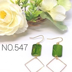 ハンドメイド ピアス イヤリング 各種150円の画像