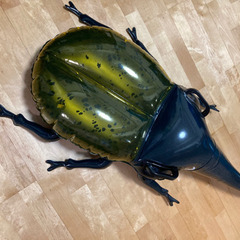 浮き輪 ヘラクレスオオカブトの画像