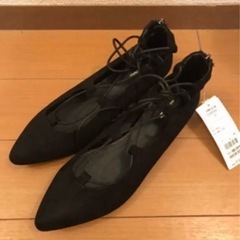【コムサイズム】 編み上げフラットシューズの画像