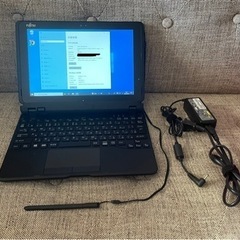 富士通 windows10 タブレット　タッチペン付き！  2