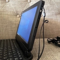 富士通 windows10 タブレット　タッチペン付き！  2の画像