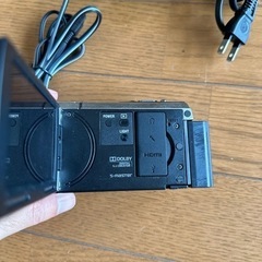 HDR-CX590 SONYのハンディカムの画像