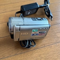 HDR-CX590 SONYのハンディカムの画像