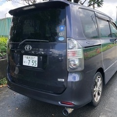 コミコミ28万円、ヴォクシー、両側パワースライドドア、車検あり、下取り可能の画像