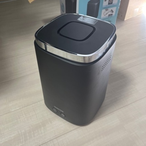 山善　加湿器　加熱式　「Steam CUBE MAG」