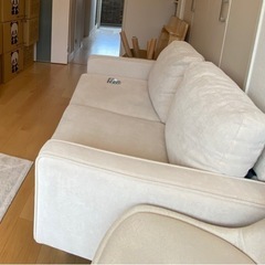 2人掛けソファ　ベージュ、アイボリーの画像