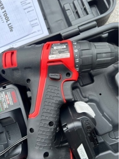 RYOBI‼️3回使用‼️美品‼️定価１５５００円‼️リョービ　ドリルドライバー‼️リチウムイオンバッテリー‼️