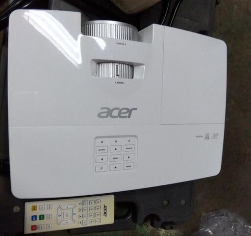 acer プロジェクター　X123PH　エイサー　XGA対応