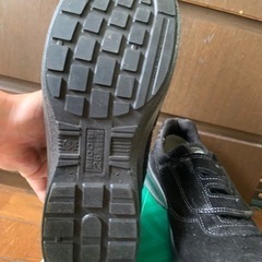 ミドリ安全　安全靴の画像