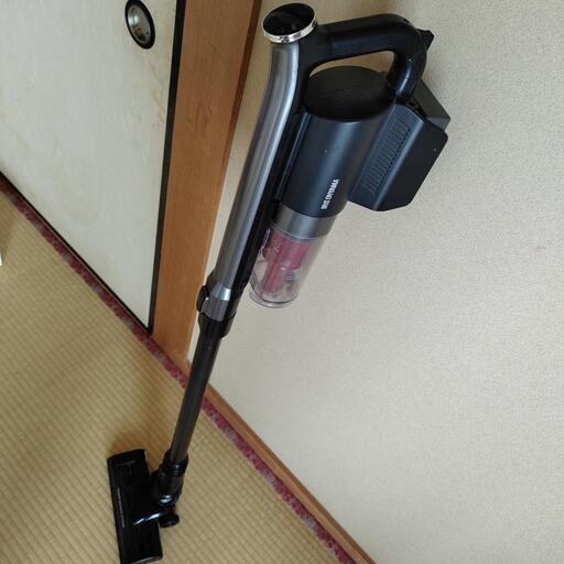 充電式サイクロンスティッククリーナー