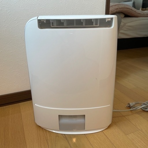 ほとんど使ってない除湿機（ナノイー）