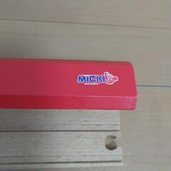 木の汽車おもちゃ　BRLOとMICKI　重量4.6kgの画像