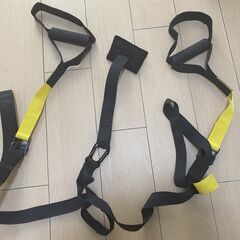 筋トレ　トレーニング　家のドアを使用して筋トレ　レジスタンススト...