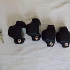 Thule　ベースキャリア（長さ115㎝・ルーフレール対応) 　他アクセサリー（取引調整中）の画像